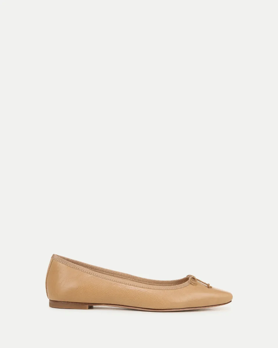 Hot Veronica Beard Catherine Leather Ballet Flat in Natural