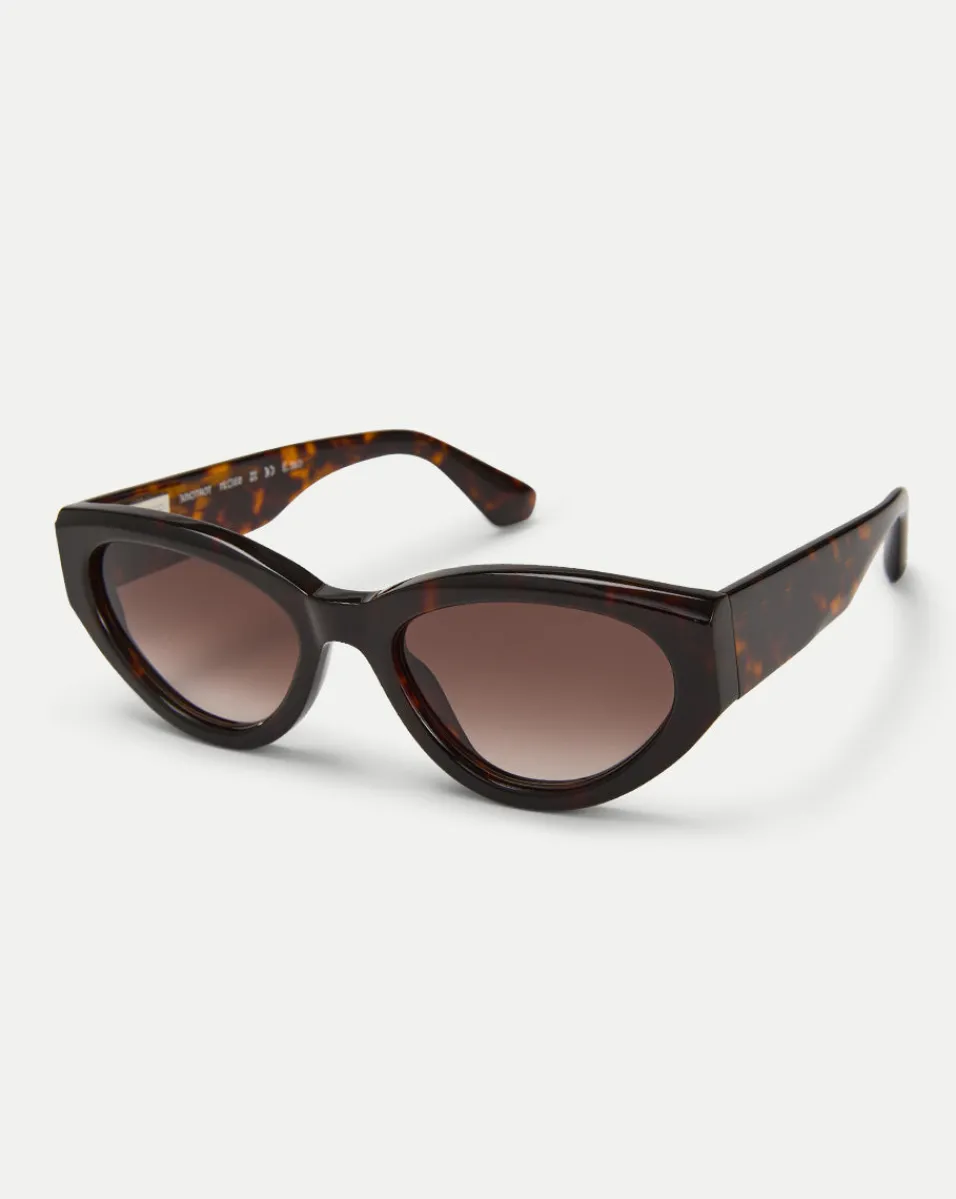 Flash Sale Veronica Beard 06 Sunglasses in Tortoise